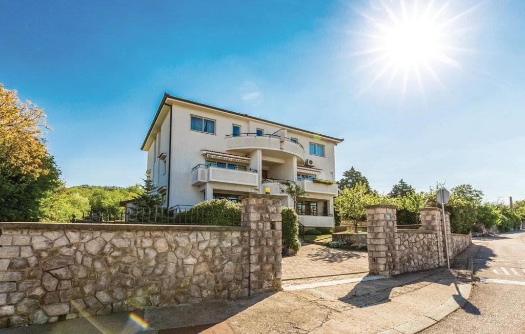 Lux Apartman Leo Apartment Kostrena Luaran gambar